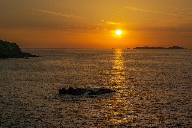 Free download brittany saint malo sunset he is free picture to be edited with GIMP free online image editor