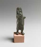 Free download Bronze statuette of an actor free photo or picture to be edited with GIMP online image editor