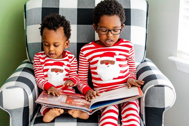 Free download brothers reading africanamerican free picture to be edited with GIMP free online image editor