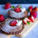Cakes and fresh strawberries  screen for extension Chrome web store in OffiDocs Chromium
