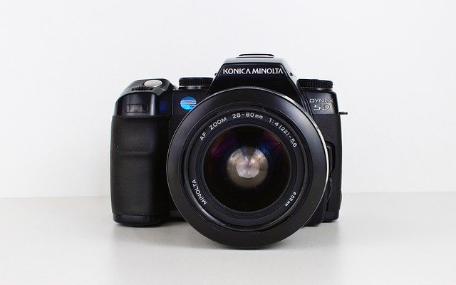 Free download camera konica minolta old camera free picture to be edited with GIMP free online image editor
