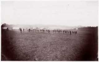 Download grátis Camp of 34th Massachusetts Infantry, Miners Hill, VA. Exercício de escaramuça. foto ou imagem grátis para ser editada com o editor de imagens online GIMP