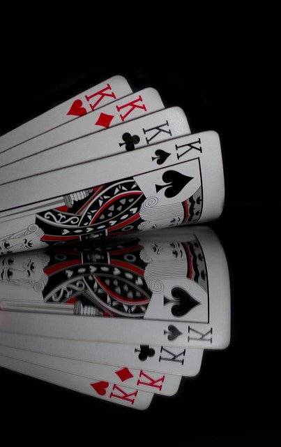 Téléchargement gratuit de cartes de jeu réflexion poker image gratuite à éditer avec l'éditeur d'images en ligne gratuit GIMP