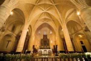 Free download Cathedral Of Santa Maria La Menor The Oldest Cathedral In America 2 free photo or picture to be edited with GIMP online image editor