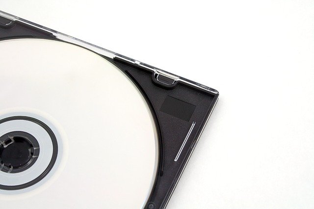 免费下载 cd cd 盒 光盘 DVD 免费图片可使用 GIMP 编辑 免费在线图像编辑器
