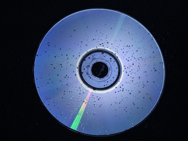 Descarga gratis cd dvd computer digital silver imagen gratis para ser editada con GIMP editor de imágenes en línea gratuito