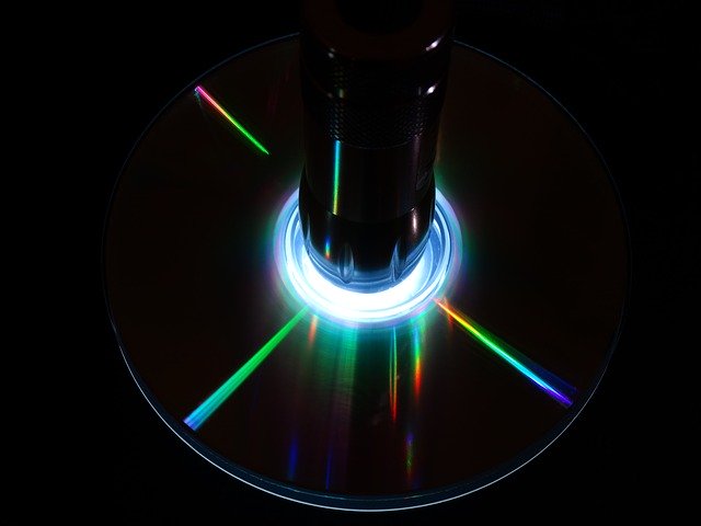 Descărcare gratuită cd dvd computer digital argint imagine gratuită pentru a fi editată cu editorul de imagini online gratuit GIMP