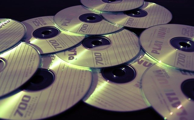 Kostenloser Download CD DVD Speicherfestplatte Daten Computer Kostenloses Bild, das mit dem kostenlosen Online-Bildeditor GIMP bearbeitet werden kann