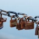 Chain lock  screen for extension Chrome web store in OffiDocs Chromium