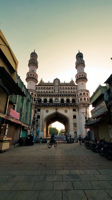 Free download charminar hyderabad street india free picture to be edited with GIMP free online image editor