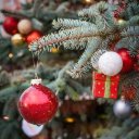 CHRISTMAS BALL THEME  screen for extension Chrome web store in OffiDocs Chromium