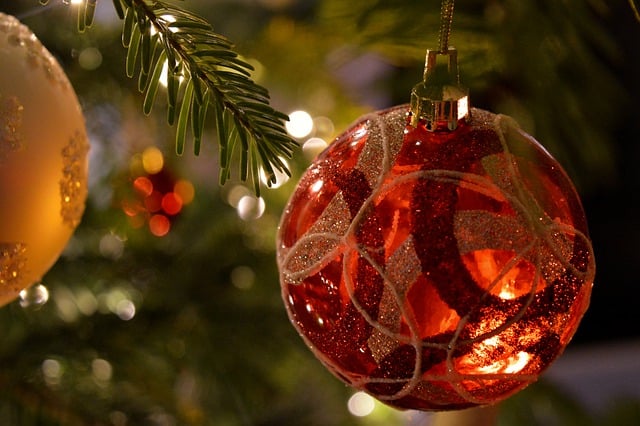 Descarga gratuita de la imagen gratuita del árbol de Navidad con motivo navideño para editar con el editor de imágenes en línea gratuito GIMP