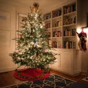 Christmas room  screen for extension Chrome web store in OffiDocs Chromium