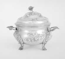Free download Circular tureen with cover free photo or picture to be edited with GIMP online image editor