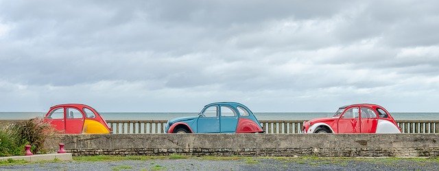 Téléchargement gratuit citroen 2cv voiture automobile vintage image gratuite à éditer avec l'éditeur d'images en ligne gratuit GIMP