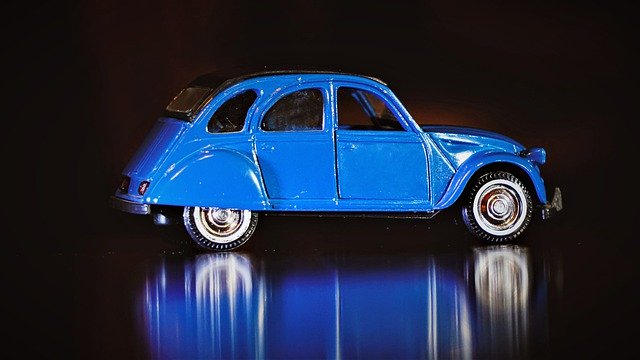 Free download citroen 2cv vintage car toy car free picture to be edited with GIMP free online image editor