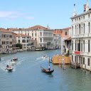 City by the river  screen for extension Chrome web store in OffiDocs Chromium