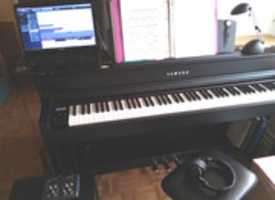 Free download Clavinova CLP 575 Chtu free photo or picture to be edited with GIMP online image editor