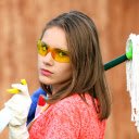 Cleaning girl  screen for extension Chrome web store in OffiDocs Chromium