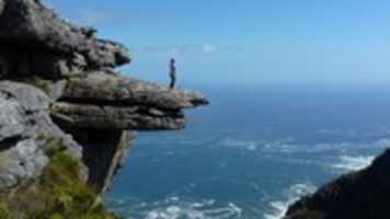 Free download climb-table-mountain-via-kasteelspoort-ridge-tour-2-436350_1532923653 free photo or picture to be edited with GIMP online image editor