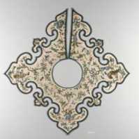 Free download Collar with Design of Ruyi-Head Scepters free photo or picture to be edited with GIMP online image editor