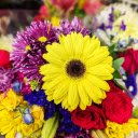 Colorful bouquet of flowers  screen for extension Chrome web store in OffiDocs Chromium