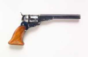 Free download Colt Paterson Percussion Revolver, No. 3, Belt Model, Serial no. 156, with Case and Accessories free photo or picture to be edited with GIMP online image editor