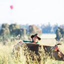 Cow and woman  screen for extension Chrome web store in OffiDocs Chromium