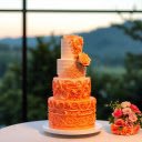 Cream cake and brilliant roses  screen for extension Chrome web store in OffiDocs Chromium