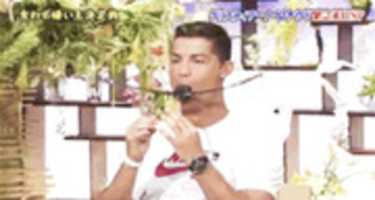 Free download Cristiano Ronaldo what do you do - bongdalu free photo or picture to be edited with GIMP online image editor