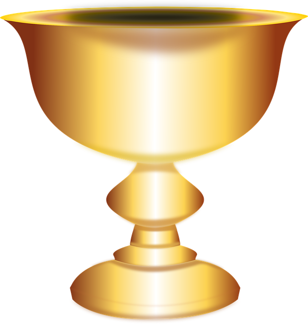 免费下载 Cup Golden - 使用 GIMP 免费在线图像编辑器编辑的免费插图