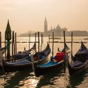 Curved boats  screen for extension Chrome web store in OffiDocs Chromium
