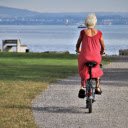 Cycling to the beach  screen for extension Chrome web store in OffiDocs Chromium