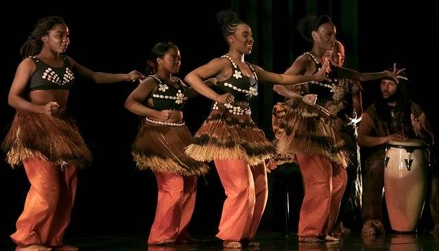 ດາວໂຫລດຟຣີ Dance Dancers Dancing Performance - ຮູບພາບຫຼືຮູບພາບທີ່ບໍ່ເສຍຄ່າເພື່ອແກ້ໄຂດ້ວຍຕົວແກ້ໄຂຮູບພາບອອນໄລນ໌ GIMP