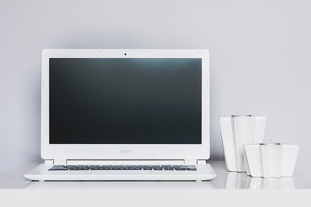 Free download desk work working work space white free picture to be edited with GIMP free online image editor