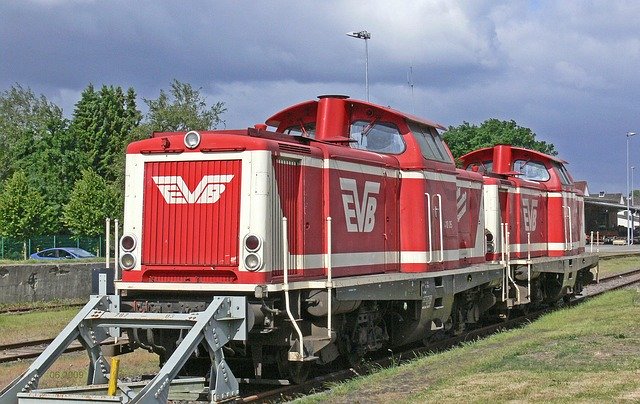 Free download diesel locomotives double action free picture to be edited with GIMP free online image editor