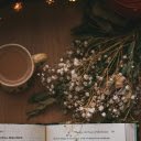 Dried flowers and coffee  screen for extension Chrome web store in OffiDocs Chromium