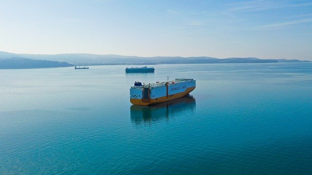 Download gratuito di dron ship ocean nature landscape immagine gratuita da modificare con l'editor di immagini online gratuito di GIMP
