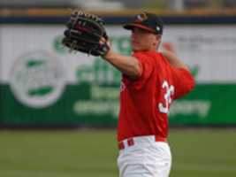 ดาวน์โหลดฟรี Edmondson Rockland Boulders 2 รูปภาพหรือรูปภาพที่จะแก้ไขด้วยโปรแกรมแก้ไขรูปภาพออนไลน์ GIMP