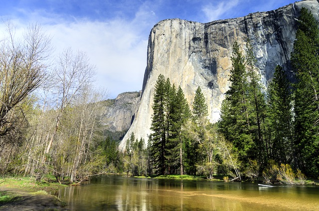 Téléchargement gratuit d'une image gratuite de granit de roche de Yosemite d'El Capitan à modifier avec l'éditeur d'images en ligne gratuit GIMP