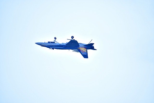 Free download f18 inverted maneuver airshow free picture to be edited with GIMP free online image editor