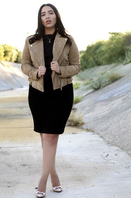 Free download fashion thick latina natural free picture to be edited with GIMP free online image editor