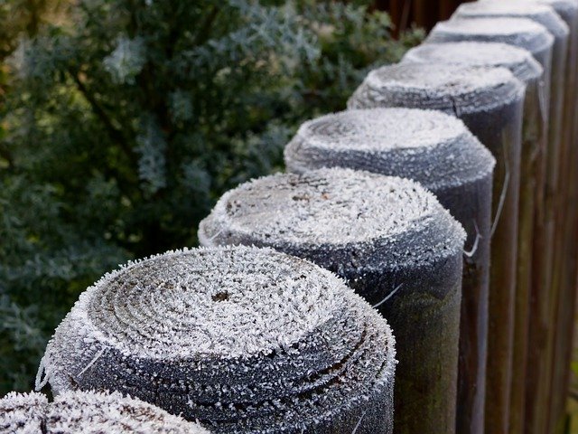 Free download fence fence post garden fence free picture to be edited with GIMP free online image editor