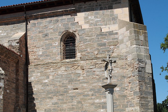 تنزيل صورة مجانية لكاتدرائية دين بازيليكا في ديني ليتم تحريرها باستخدام محرر صور مجاني على الإنترنت لبرنامج جيمب