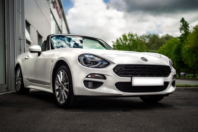 Free download fiat 124 spider car convertible free picture to be edited with GIMP free online image editor