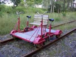 Muat turun percuma foto atau gambar percuma First Human Powered Rail Crossing untuk diedit dengan editor imej dalam talian GIMP