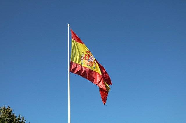 Descarga gratuita Flag Spain Country - foto o imagen gratuita para editar con el editor de imágenes en línea GIMP