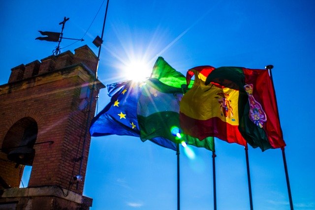 Bezpłatne pobieranie flag hiszpania ue portugalia europa darmowe zdjęcie do edycji za pomocą bezpłatnego internetowego edytora obrazów GIMP