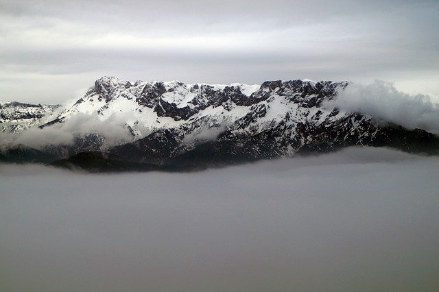 ดาวน์โหลดเทมเพลตภาพถ่ายฟรี Fog Mountains Haze ฟรีเพื่อแก้ไขด้วยโปรแกรมแก้ไขรูปภาพออนไลน์ GIMP
