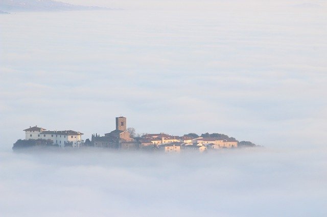 Kostenloser Download Fog Town Nature kostenlose Fotovorlage zur Bearbeitung mit GIMP Online-Bildbearbeitung